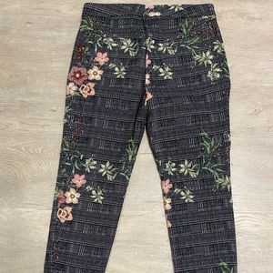 Zara pants size 8